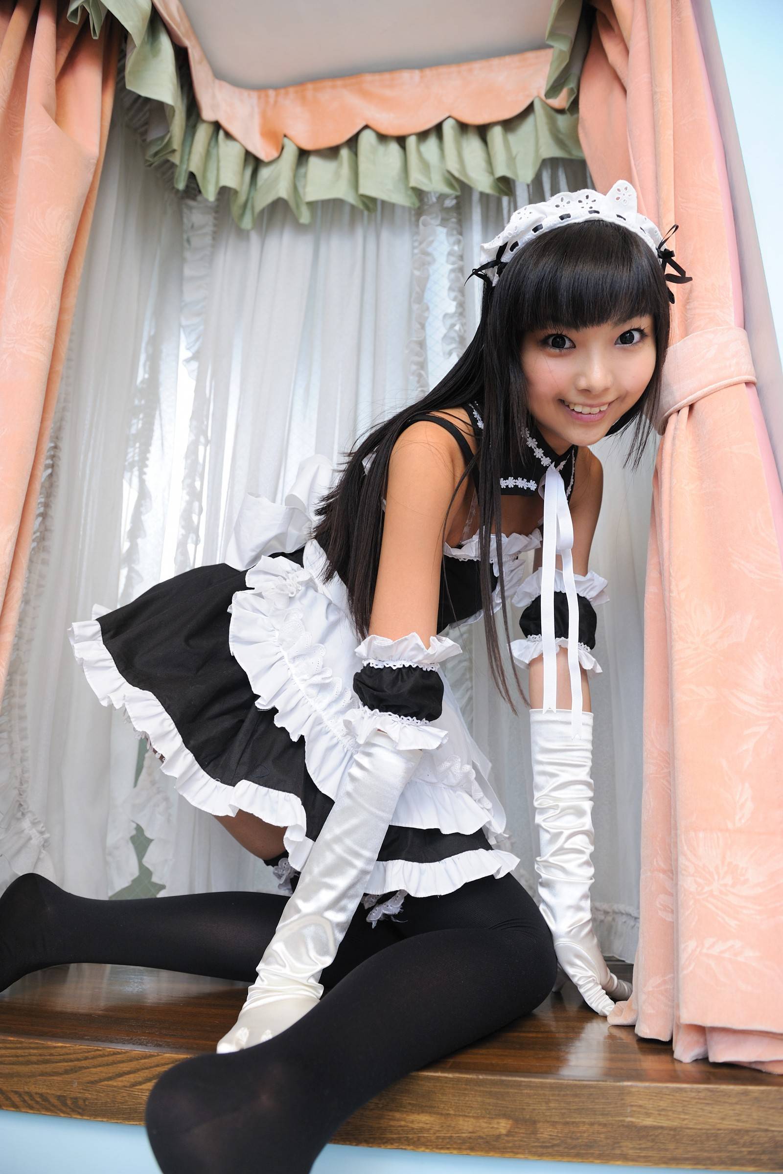 [Cosplay] He is my Maste Hot Necoco 女仆造型美女